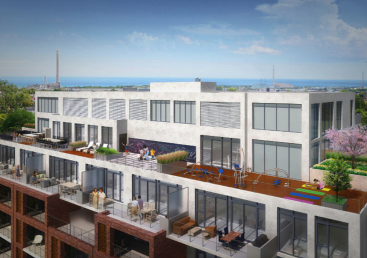 Outdoor amenities at George Condos+Towns